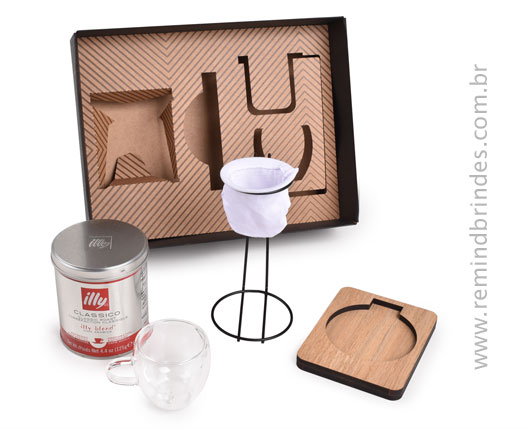 Kit Café Gourmet 4 Peças com Coador de Pano, Xícara, Suporte de MDF e Café Illy