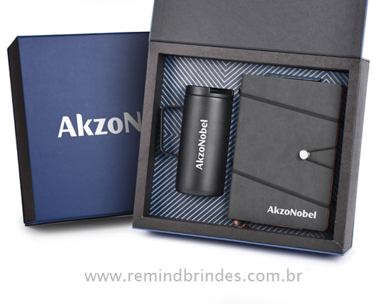 Kit Onboarding Executive 2 Peças com Caneca Térmica Inox e Caderneta