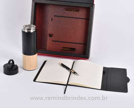 Kit Onboarding Eco Executive 3 Peças com Garrafa Térmica Bambu, Caderneta e Caneta