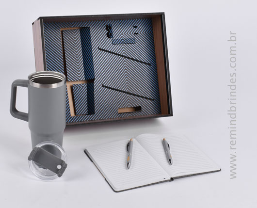 Kit Onboarding Executive 4 Peças com Caneca Térmica, Caderneta e Canetas Personalizado