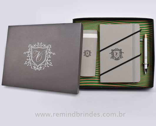 Kit Executive Personalizado 3 Peças com Copo, Caderneta e Caneta