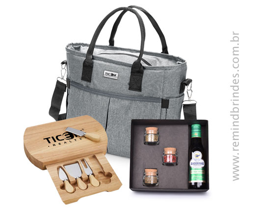 Kit Queijo Personalizado com Bolsa Térmica, Tábua com Espátulas, Azeite e 3 Temperos`
