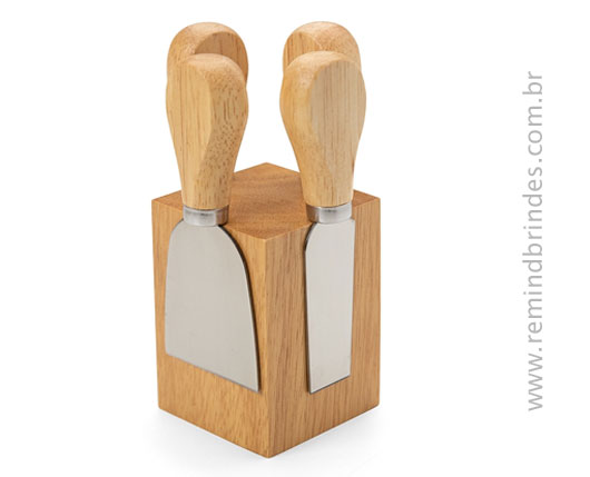 Kit Queijo e Gourmet Executive com Bolsa Térmica, Cepo de Bambu com Espátulas e Temperos Personalizado