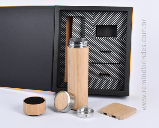 Kit Tecnologia Sustentável Eco 3 Peças em Bambu com Garrafa Térmica e Caixa de Som