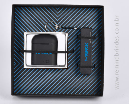 Kit Onboarding Tech 2 Peças com Fone Bluetooth e Power Bank Chaveiro